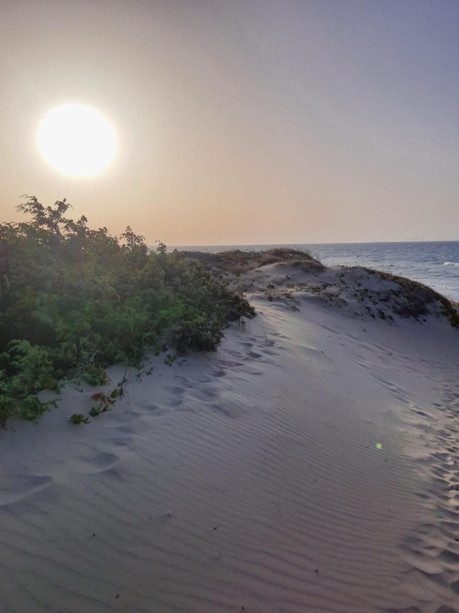 Il Tramonto Sulle Dune Badesi Exterior foto